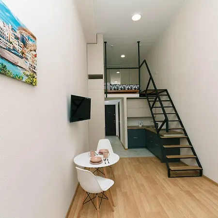 Flatrent Smarthouse 3*