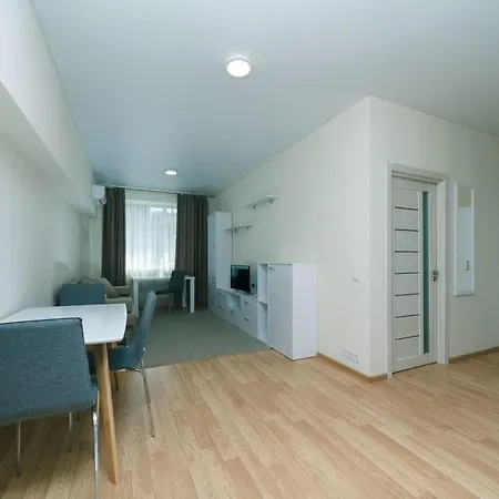 Flatrent Smarthouse Aparthotel Kyiv